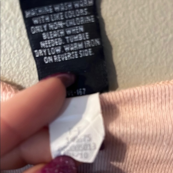 Women's Pink V-Neck Top - Picture 3 of 5